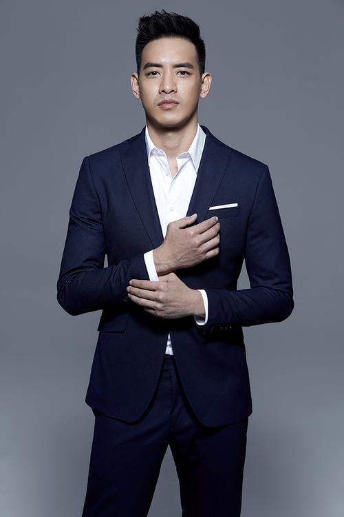 黃柏鈞經(jīng)紀(jì)公司(經(jīng)紀(jì)人)怎么聯(lián)系【熱點:王菲獻(xiàn)唱我和我的父輩】